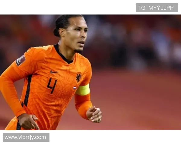 荷兰足球传奇人物回顾：从克鲁伊夫到范佩西的辉煌历程