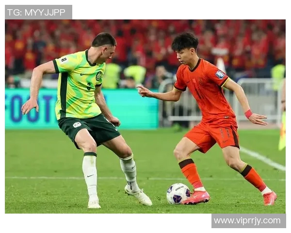 亚洲联赛足球明星的辉煌足迹与他们的精彩瞬间回顾