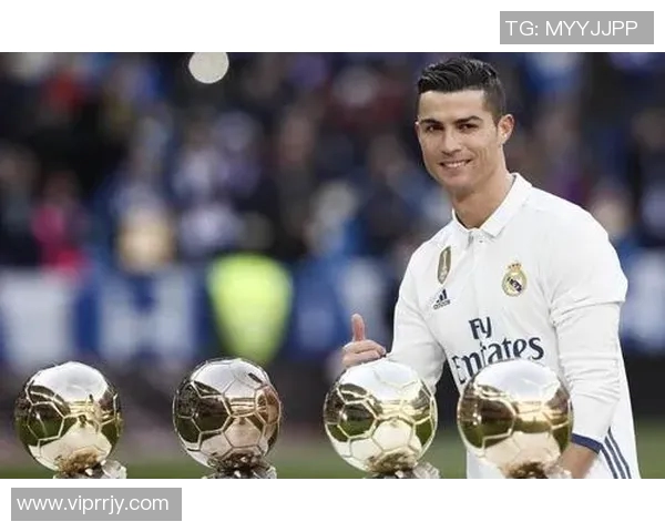 全球最帅足球明星盘点各国球星颜值与实力并存的魅力之旅