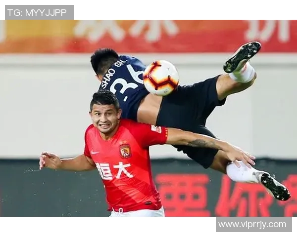 北京篮球队以88分领跑奥运会积分榜展现强大实力与团队合作精神 北京篮球队以88分领跑奥运会积分榜展现强大实力与团队合作精神