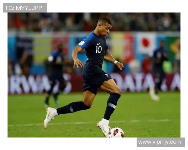 揭秘374背后的足球明星身份与成就分析