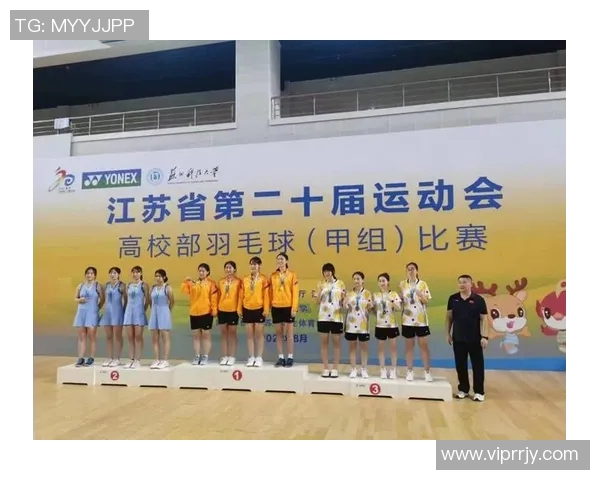 武汉羽毛球队与广州羽毛球队赛后复盘分析团队协作的成功与不足之处