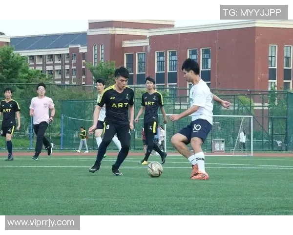 漳州足球明星阵容全景展示及个人风采照片集锦 漳州足球明星阵容全景展示及个人风采照片集锦