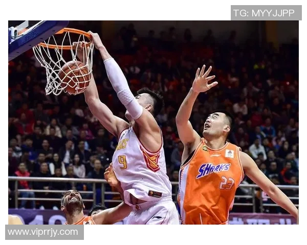 西安篮球队在邀请赛中以71分稳居积分榜首位展现强劲实力 西安篮球队在邀请赛中以71分稳居积分榜首位展现强劲实力